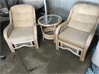 (3) PC Rattan Chair & Table (24" D) Set
