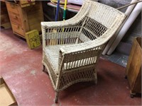 WICKER CHAIR