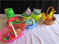 LOT OF EASTER ITEMS