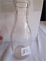 ST. LOUIS DAIRY CO. MILK BOTTLE