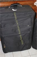 Samsonite large size rolling suitcase