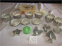 22 OLD ALUMINUM JELLO BOWLS, COOKIE CUTTERS, MORE