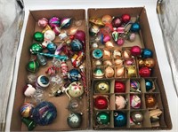 Large lot of vintage ornaments, some glass