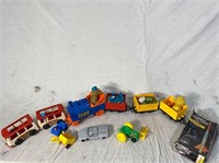 Big Bend Express toy train, rocket kit, minibus