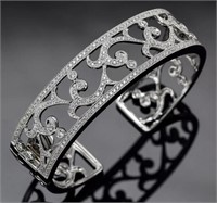 18 Kt Diamond Hinged  Designer Cuff Bracelet