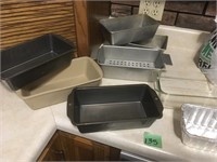 bread baking dishes