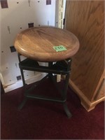 Metal/wood stool