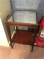 Side table w/ mirror top