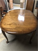 Queen Ann Style Dining Table with Walnut Finish