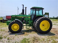 John Deere 4850 MFWD Tractor
