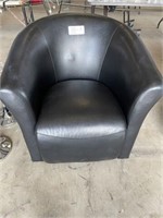 Leather Lounger Chair W/ Swivel Base