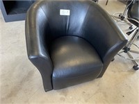 Leather Lounger Chair