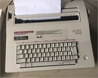 Smith Corona Electric Typewriter 250 DLE