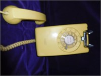 VINTAGE ROTARY DIAL WALL PHONE