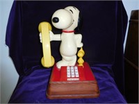 VINTAGE SNOOPY AND WOODSTOCK TELEPHONE