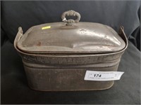 Vintage Tin Bale Handled Lunch Kettle