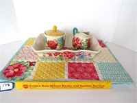 Pioneer Woman: (4) placemats, cream and sugar