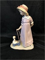 Lladro 5044 Girl With Toy Wagon