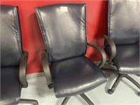 Executive Rolling Office Chair