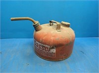 Red metal gas can