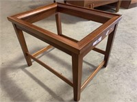 MID CENTURY SMALL OCCASIONAL TABLE