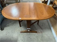 MID CENTURY SMALL DROP LEAF OCCASIONAL TABLE