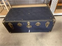 VINTAGE TRUNK WITH METAL ACCENTS