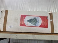 ARTIFICIAL 6 1/2' CHRISTMAS TREE IN BOX