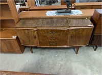 MID CENTURY BEAUTILITY SIDEBOARD WITH LIFT