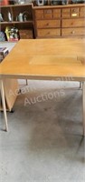Metal frame sewing machine table, 32 of 32x 29