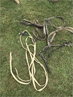 Lead ropes, metal single trees, miscellaneous