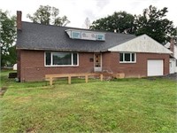 House property 1014 Granger Dr Johnstown, Pa