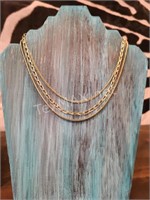 NWT Necklace