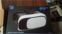 NEW UNOPENED virtual reality glasses