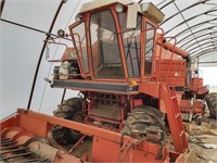 WHITE 8700 COMBINE FOR PARTS