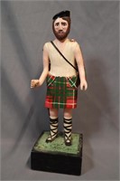 D.R. Munroe folk carved Scottish highlander