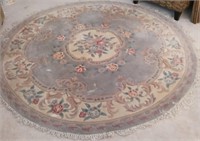 818 - LOVELY ROUND AREA RUG APPRX 98"D