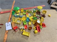 Vintage Fisher-Price Accessories!