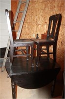 Black Drop leaf Table w/two chairs