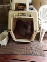 Large Dog Crate, door included (porch)