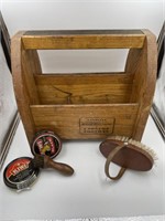 Esquire Footman Wood Shoe Shine Kit