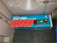 Foot pump (Porch Shed)