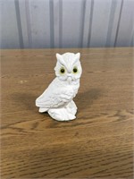 Figurine owl