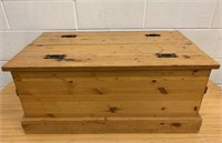 Pine Blanket Box with Double Lid