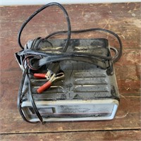 10-2Am Automatic Battery Charger