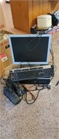 HP Computer w/ Monitor, Keyboard & Speakers