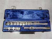 Selmer Bundy Silver Plated Flute & Case