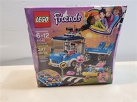 NEW Sealed LEGO "Friends" Set 247pc