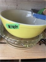 Yellow Pyrex Mixing Bowl and Pie Plates
