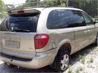 2007 Dodge Grand caravan said run and have  keys